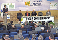 Governador destaca cooperativas no Paraná (2)