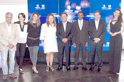 RICTV Record Paraná apresenta novidades da programação 2015 em evento com celebridades