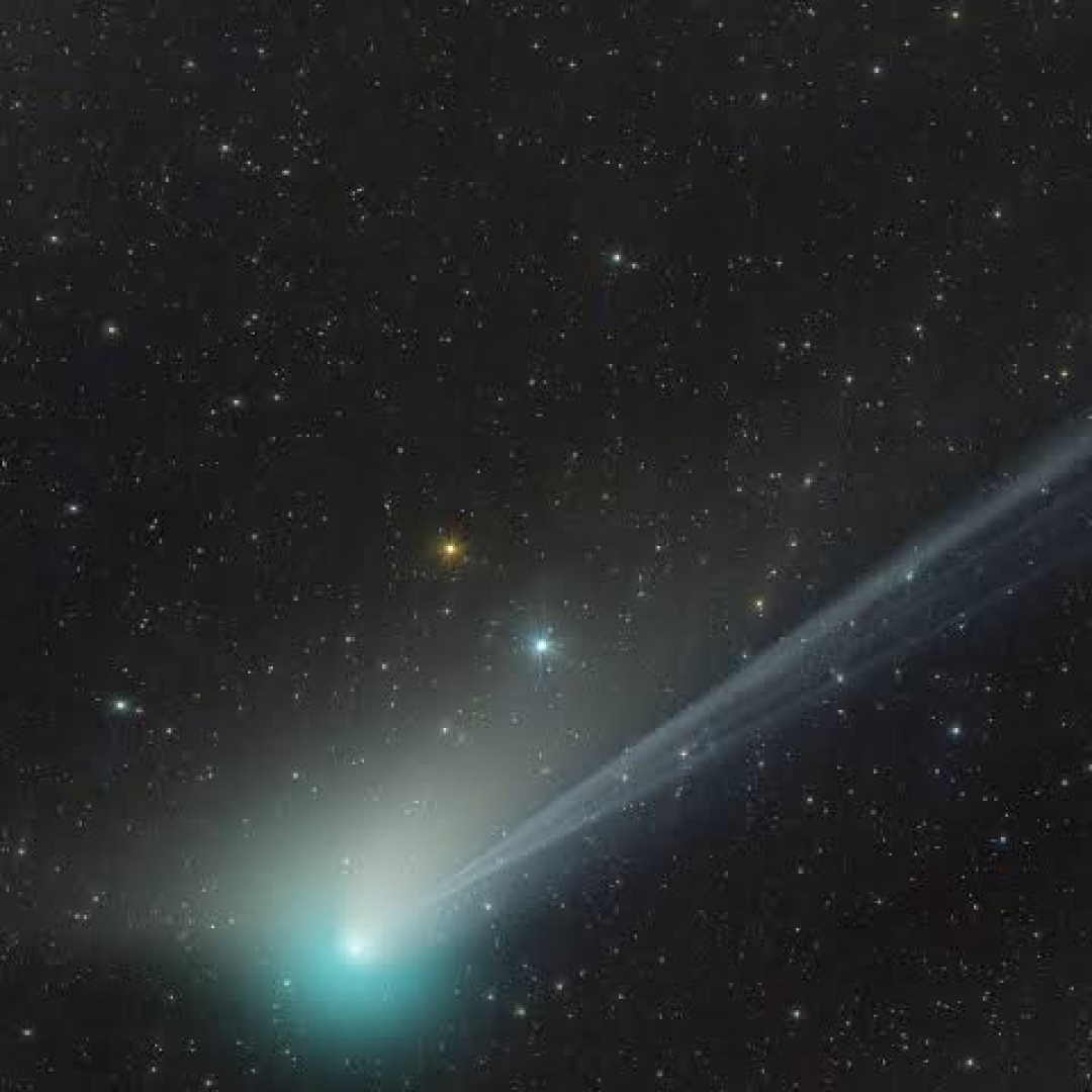 Cometa raro e brilhante poderá ser visto a olho nu no Brasil