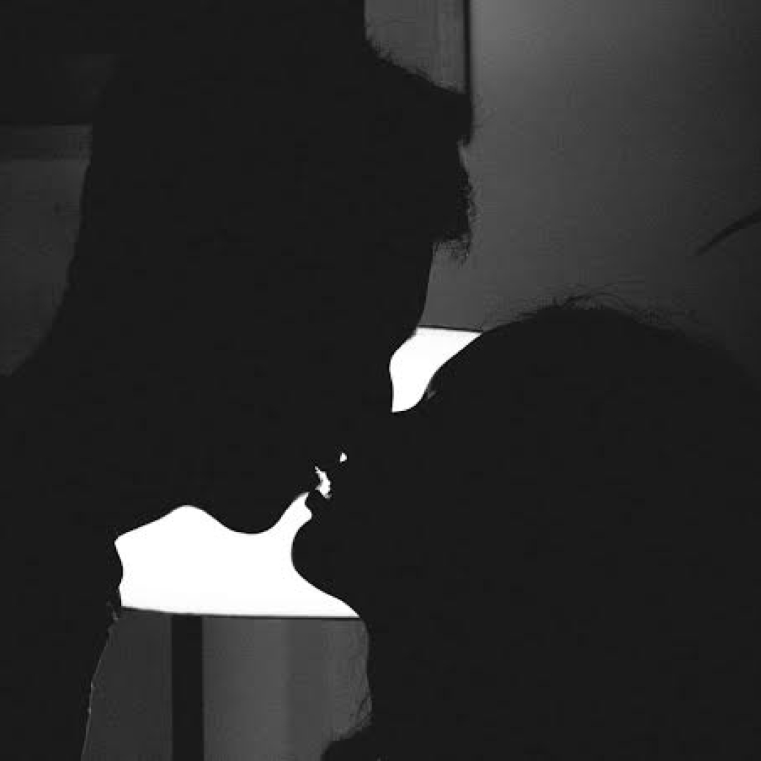 Condomínio em São José impõe “toque de recolher do amor”