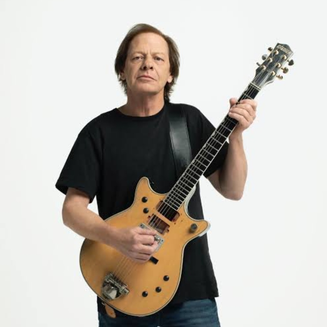 Stevie Young, do AC/DC, é internado às pressas em Buenos Aires