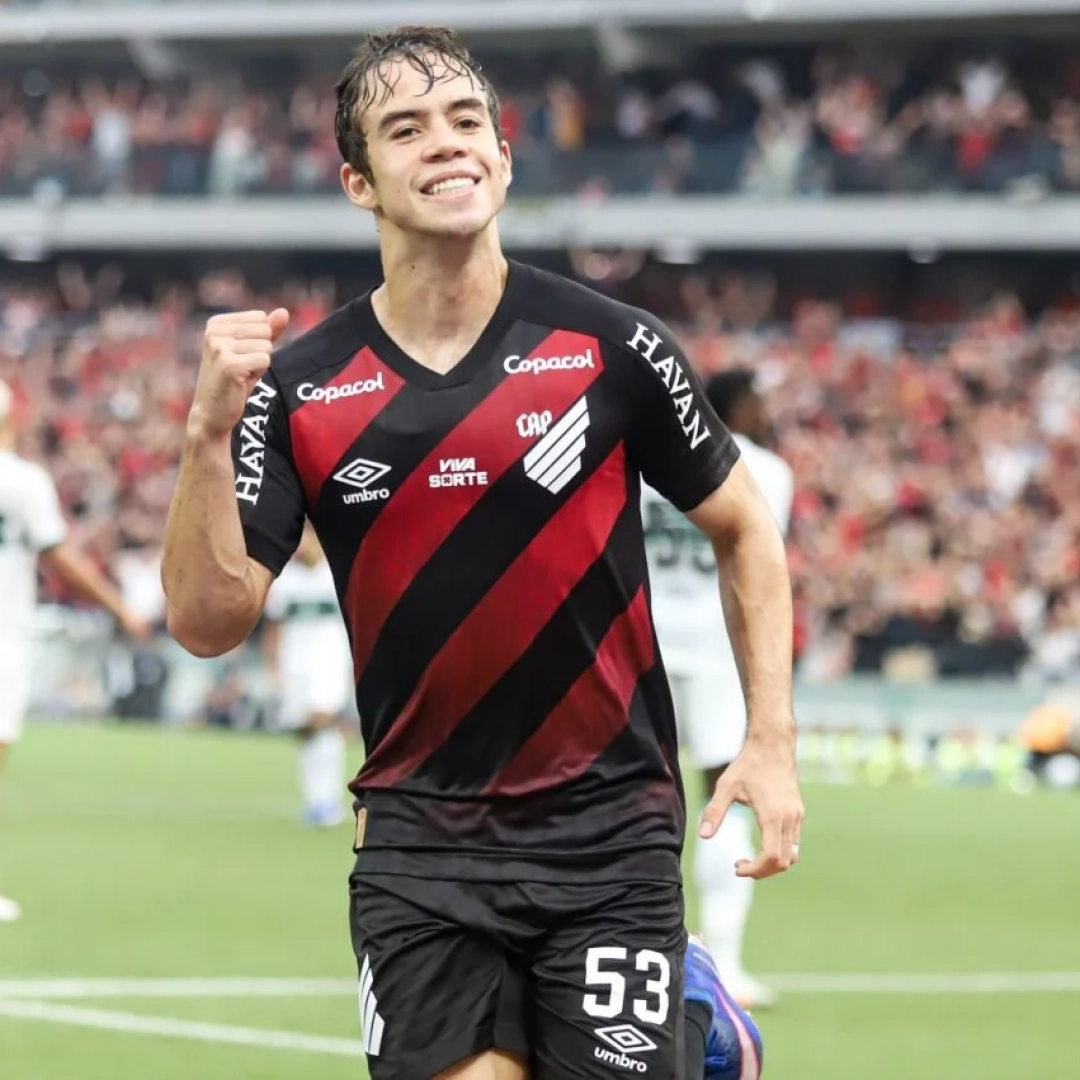 Athletico vence Coritiba no clássico e encerra jejum