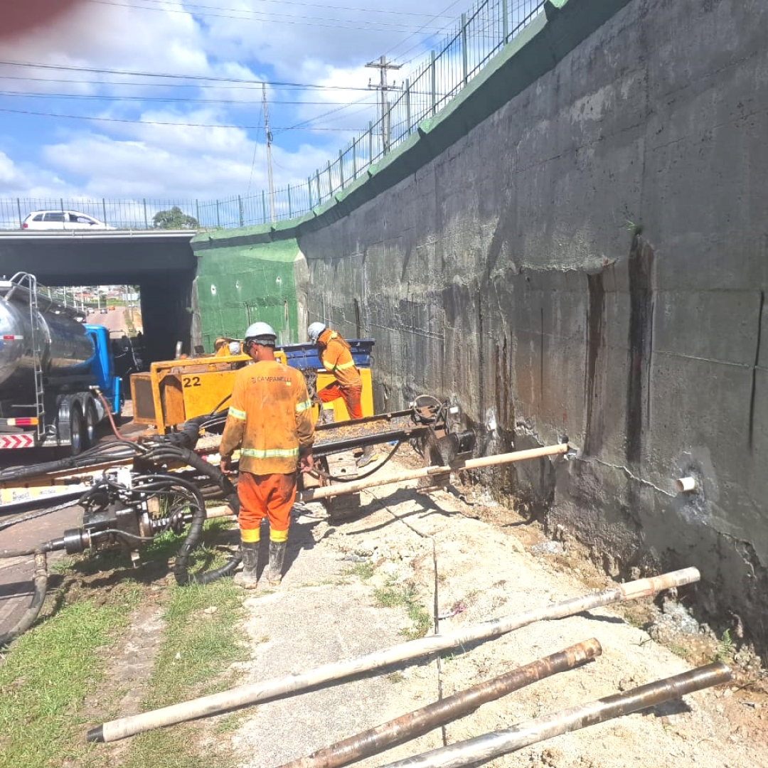 Trincheira da Marechal Otávio Saldanha Mazza passa por recuperação