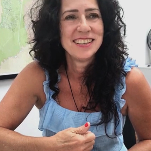Veridiana Assume a Regional Bairro Novo como uma Liderança Humana e Preparada