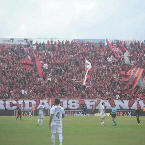 Brusque e Athletico empatam sem gols
