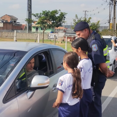 Blitz Educativa da Guarda Municipal leva cidadania às ruas do Bairro Novo