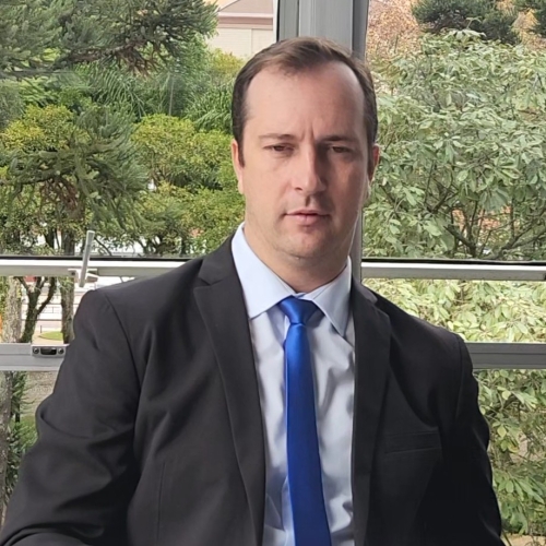 Tiago Zeglin Fala à Gazeta do Bairro