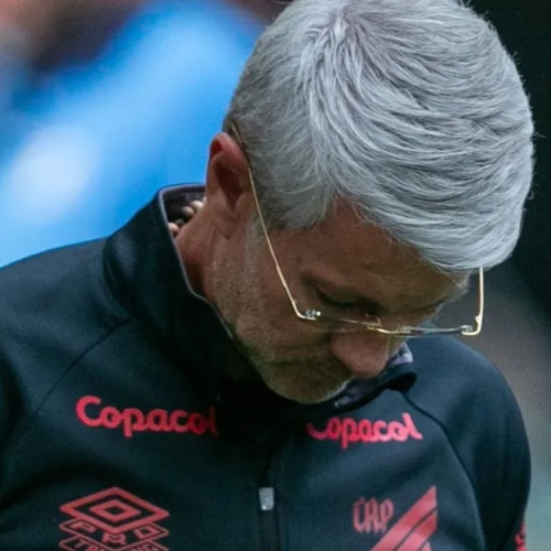 Athletico é derrotado pelo Atlético-MG na Arena MRV