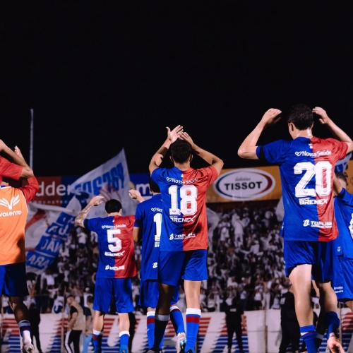 Paraná Clube vence o Araucária e segue isolado na liderança da Segundona