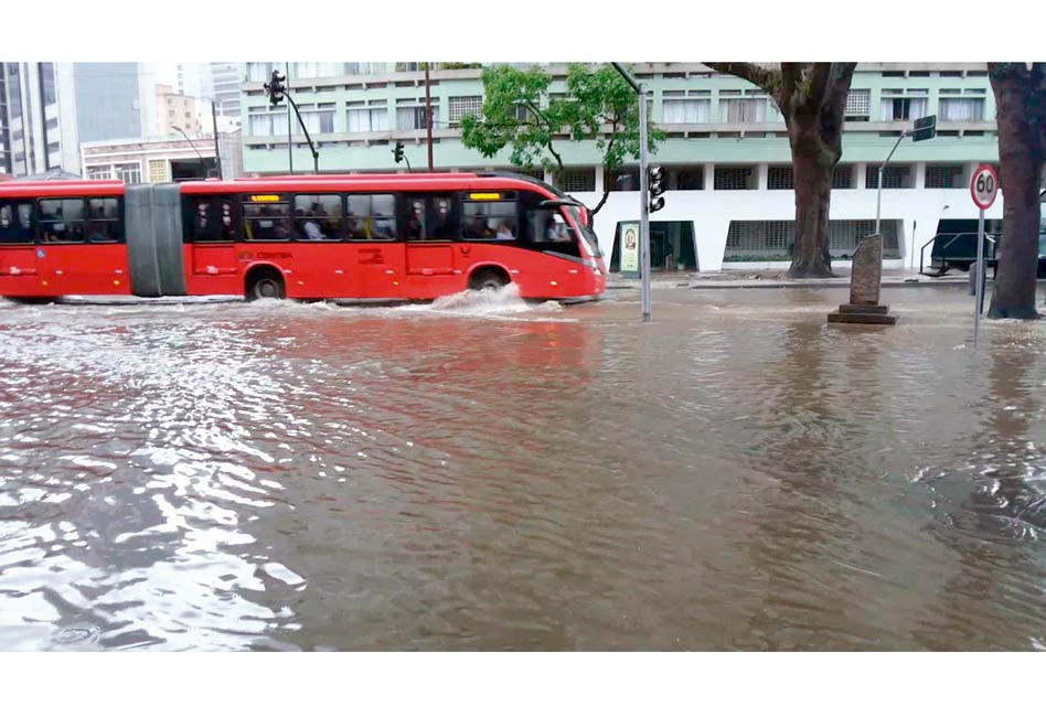 Agosto chega ao fim sem alagamentos na região