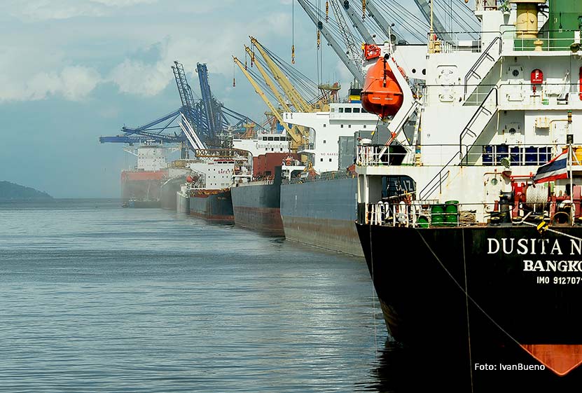 Porto de Paranaguá bate recorde de movimentação