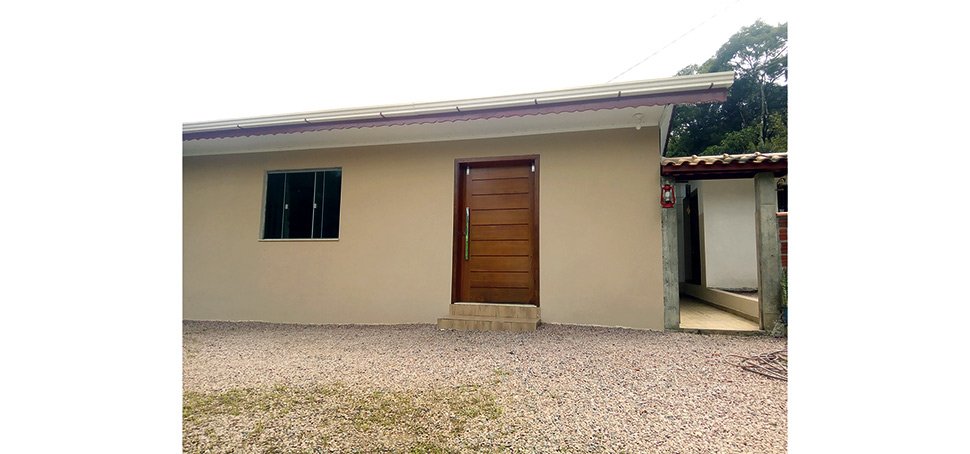 Casa VENDO no bairro Quitandinha