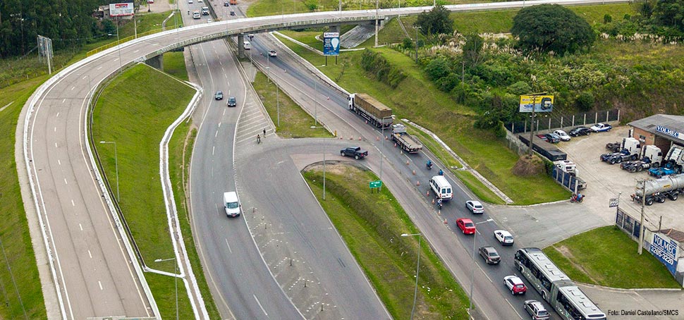 Obra no Viaduto Pompeia retomada para concluir alças de acesso