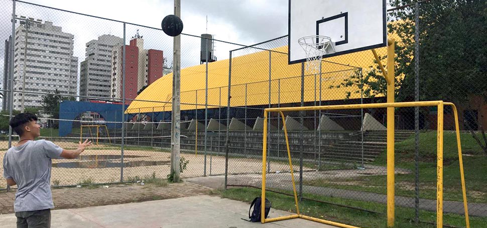 Recuperação da cancha Praça Zumbi