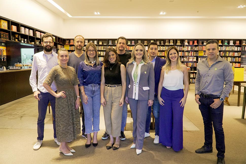 Escola de Curitiba inspira a leitura e envolve influenciadores em ação social