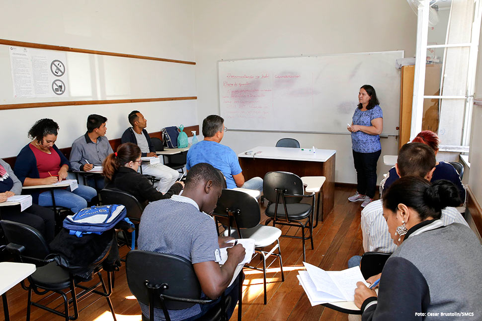 FAS oferece 2.252 vagas em cursos profissionalizantes gratuitos