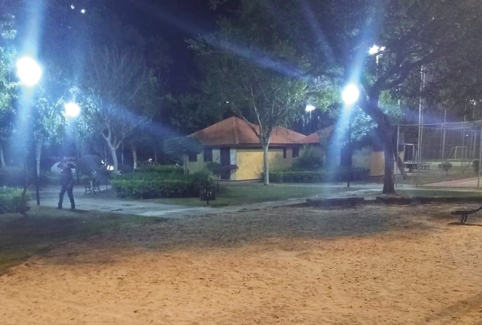 Com nova iluminação, praça Zumbi dos Palmares está mais bonita e segura