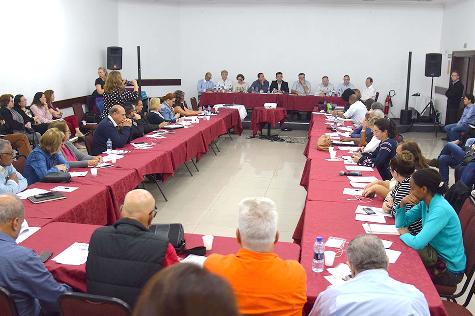 Reunião debate ações na saúde para os próximos quatro anos