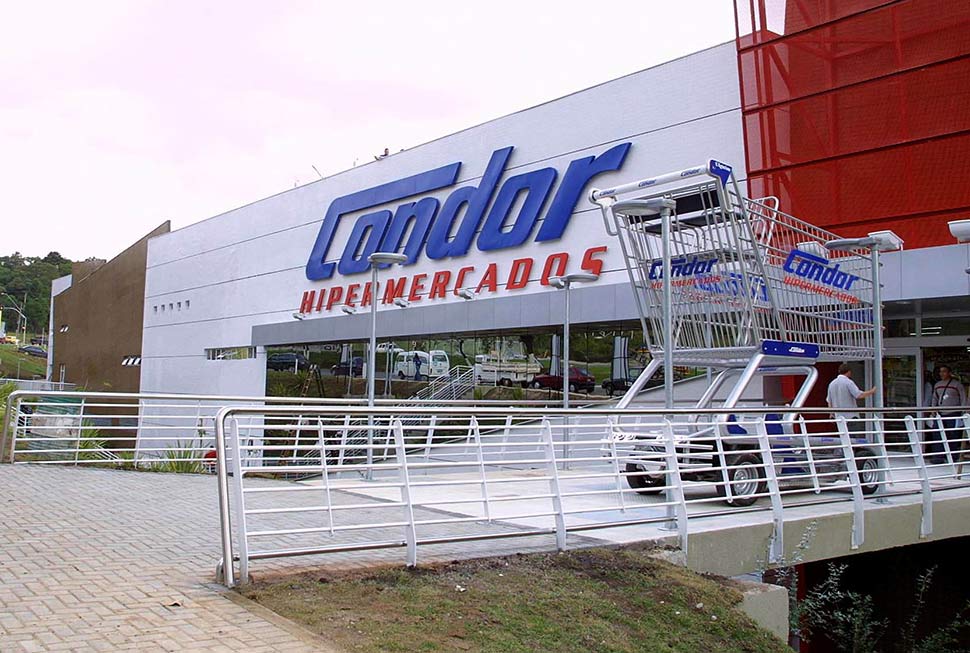 Condor inaugura hiper de R$40 milhões em Piraquara