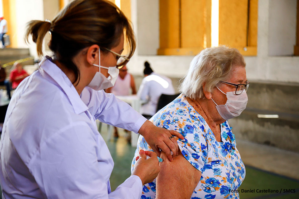 Vacina contra gripe atenderá idosos com 80 anos ou mais