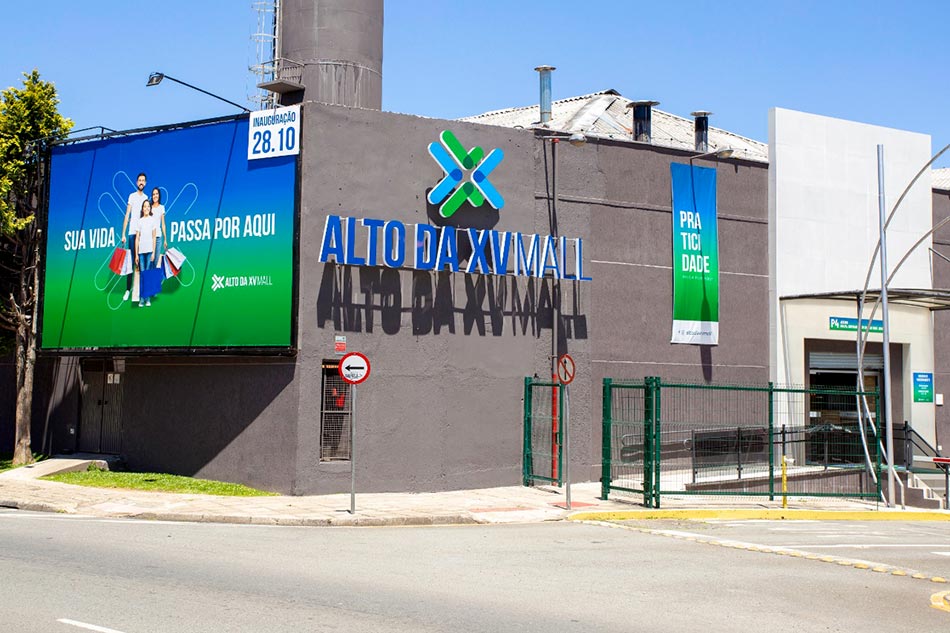 Alto da XV Mall promove feira de orgânicos e artesanato