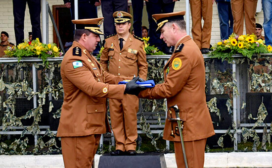 Major Hrentechen assume comando do 13 º Batalhão da PM