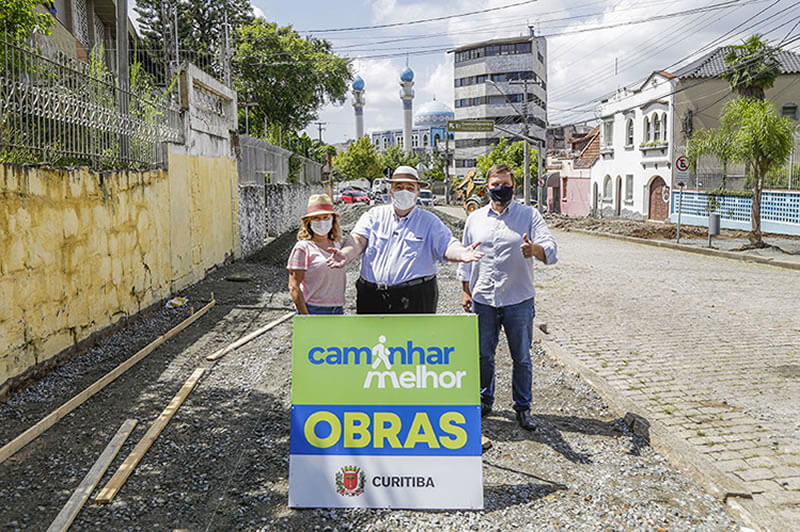 Novas calçadas levam acessibilidade