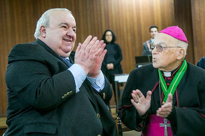 Dom Pedro Fedalto faz 96 anos e recebe a medalha da Ordem da Luz dos Pinhais