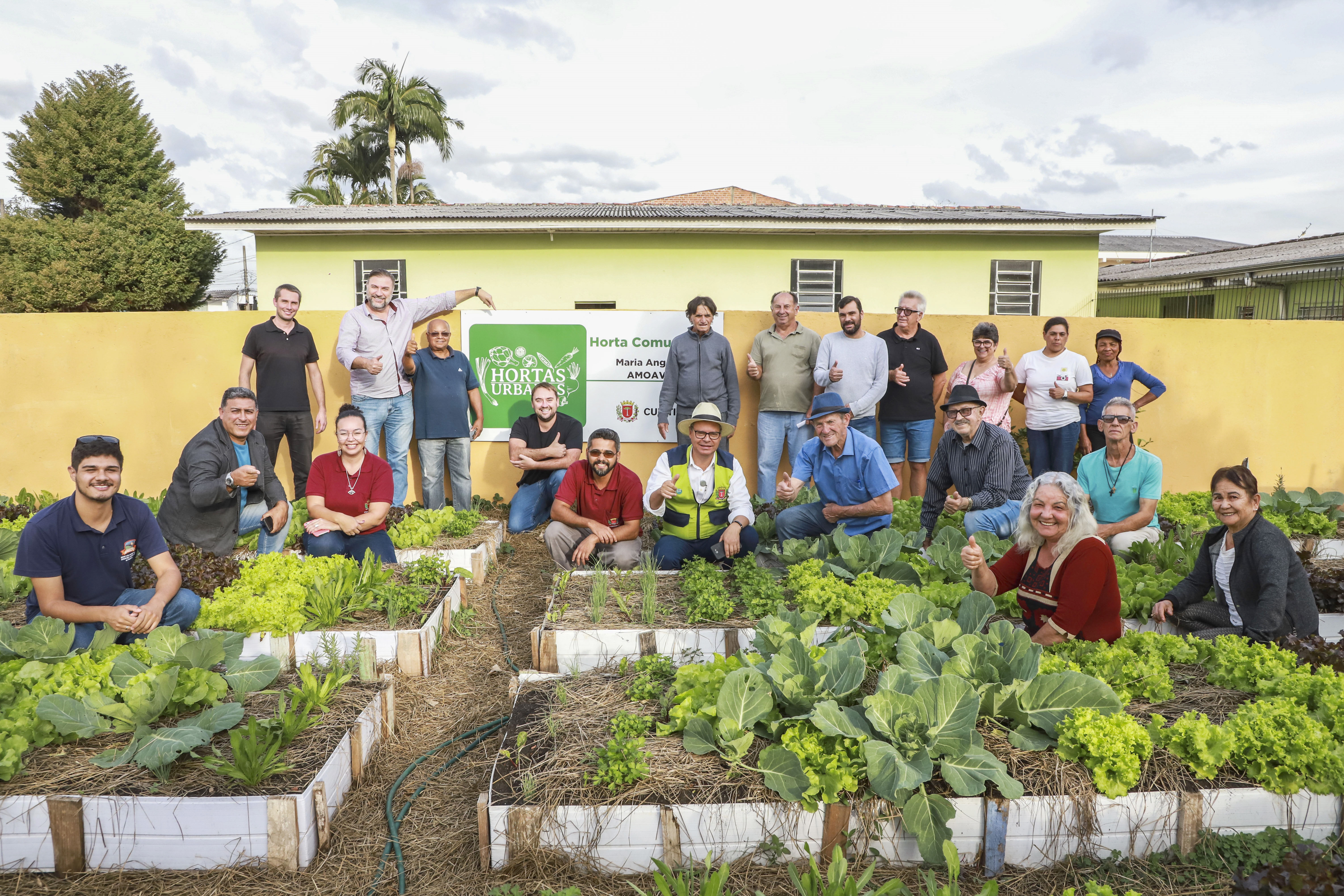 Horta da Maria Angélica integra ação municipal de cultivo sustentável 