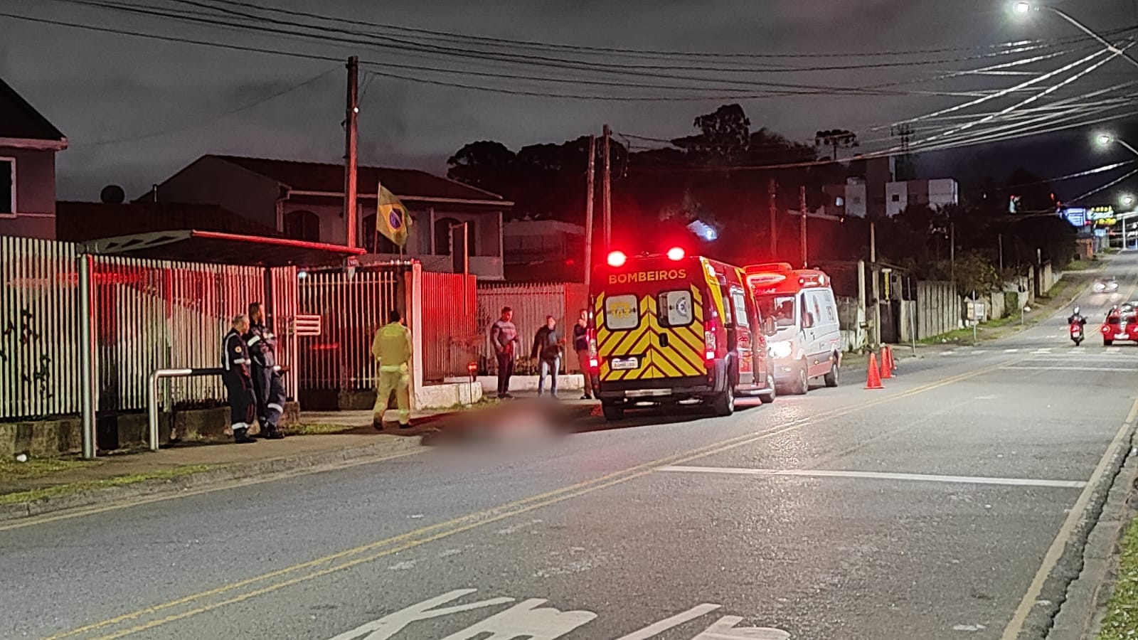 Tragédia em Uberaba: Idoso perde a vida após cair e ser atropelado ao descer de ônibus