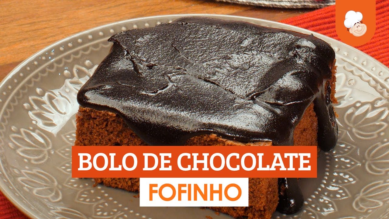 Bolo de chocolate fofinho [Vídeo Receita]