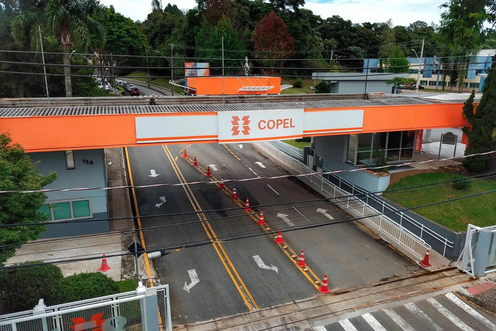 Copel: Paraná privatiza companhia de energia por R$ 5,2 bilhões, com ágio de 5%