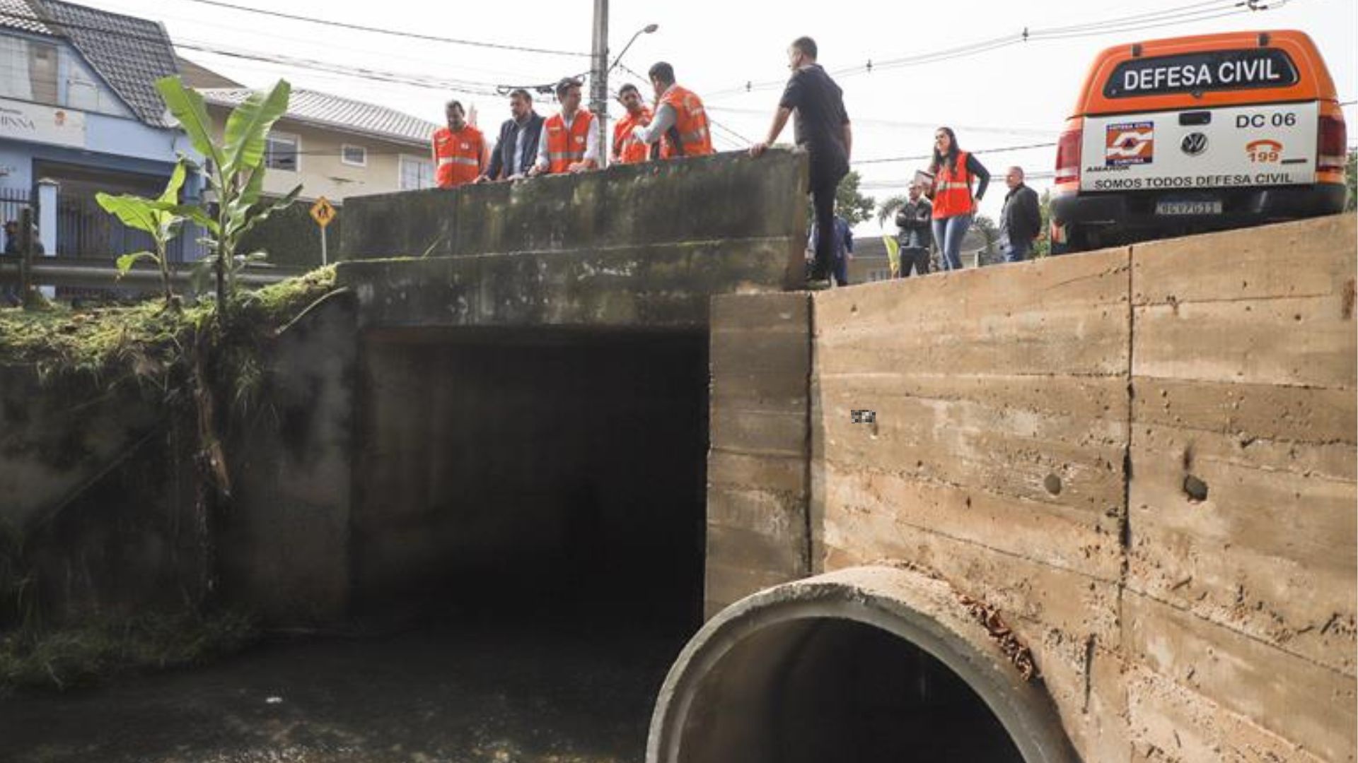 Alerta de fortes chuvas no Paraná neste sábado (7): risco de alagamentos, queda de árvores e corte de energia elétrica