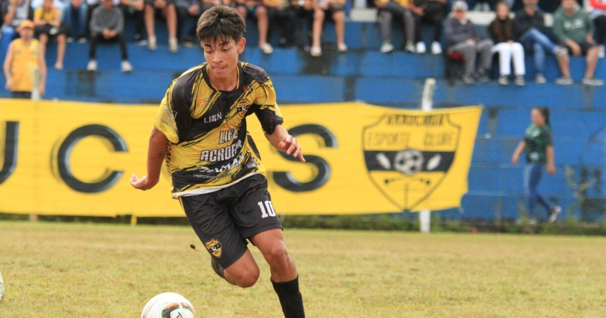 Araucária ECR enfrenta derrotas nos Campeonatos Paranaenses Sub14 e Sub16