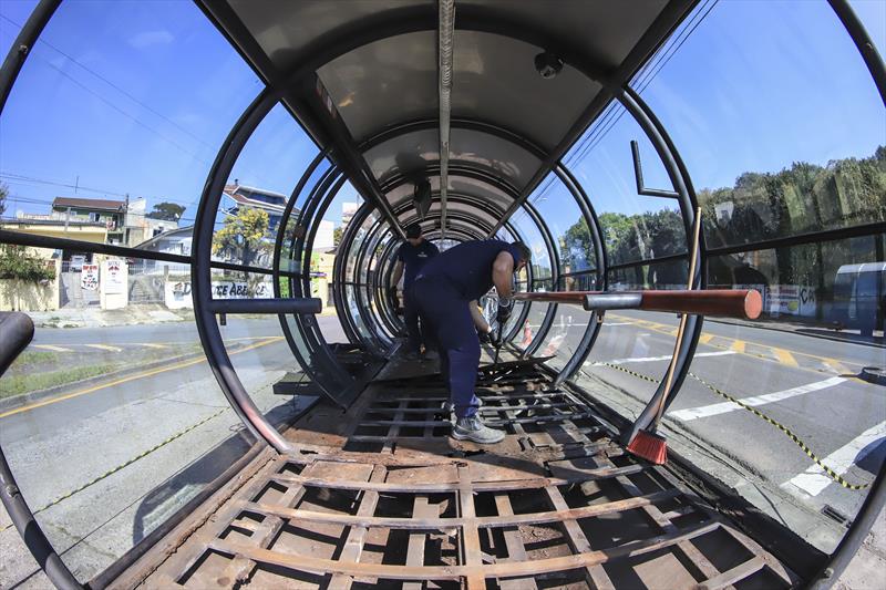 Confira as estações-tubo de Curitiba desativadas para obras na próxima semana