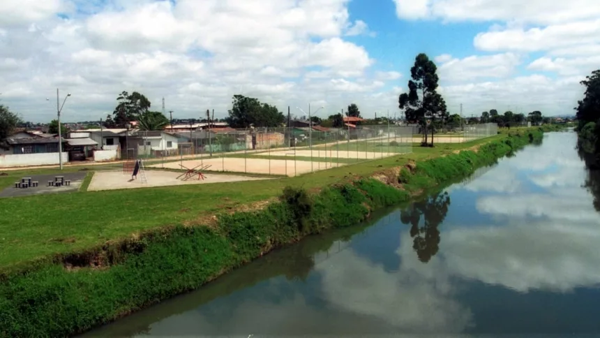 Parques lineares municipais de Curitiba: Lazer integrado à natureza
