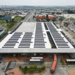 Curitiba tem mais um terminal solar quase pronto, com instalação de 75% dos painéis fotovoltaicos