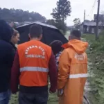 Voluntários ajudam a Prefeitura de Curitiba no atendimento às famílias atingidas pela chuva