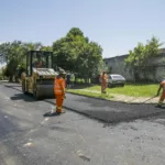 Bairros de Curitiba têm obras de pavimentação, drenagem e construção de equipamentos nos bairros | CGN