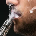 Sanção da inclusão do “vaper” na Lei Antifumo de Curitiba repercute na Câmara – CBN Curitiba – A Rádio Que Toca Notícia