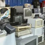 Curitiba promove os últimos mutirões de coleta de lixo eletrônico do ano neste sábado